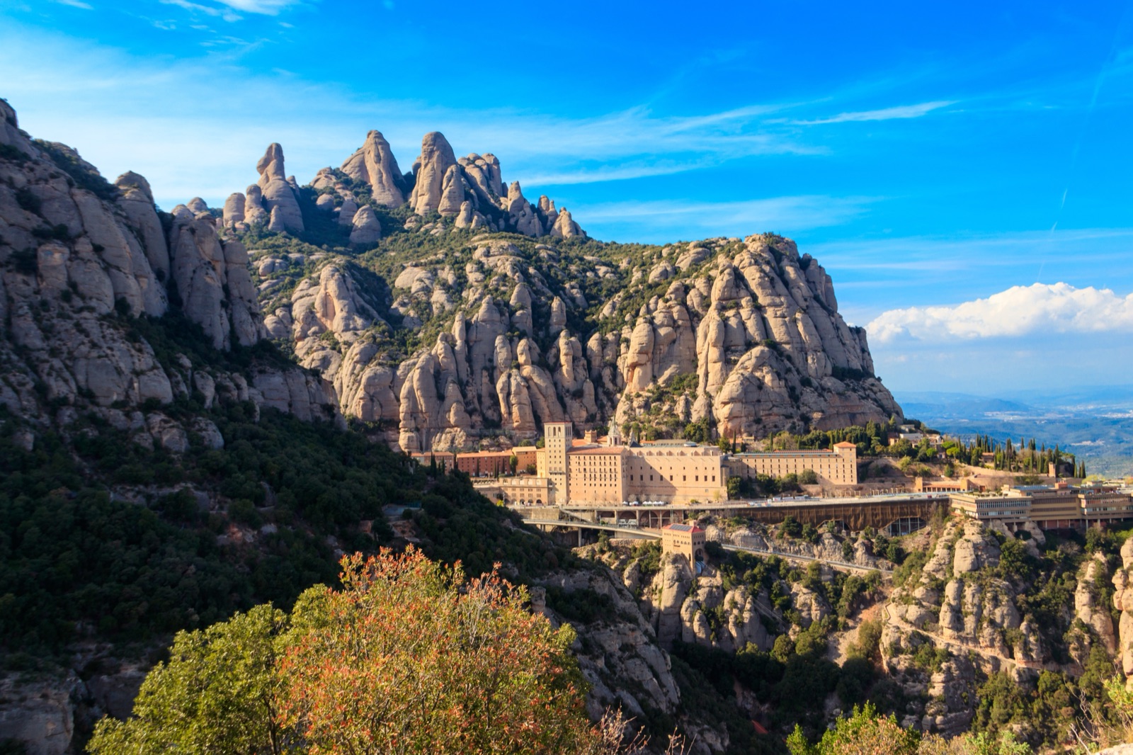 The Santa Maria basilica complex at Montserrat